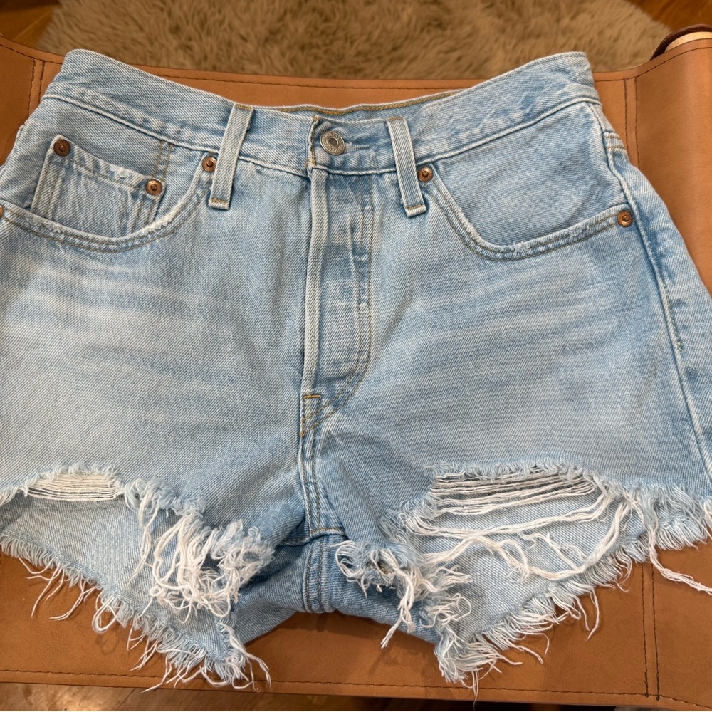 Levi’s 501 Jean Short  Size W25 NWOT